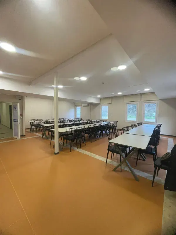 Shared dining hall and breakfast kitchen in the student residence